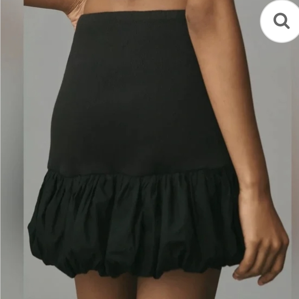 Club Monaco Black Mini Skirt with Bubble Hem Sz.4 NWT - Picture 3 of 9